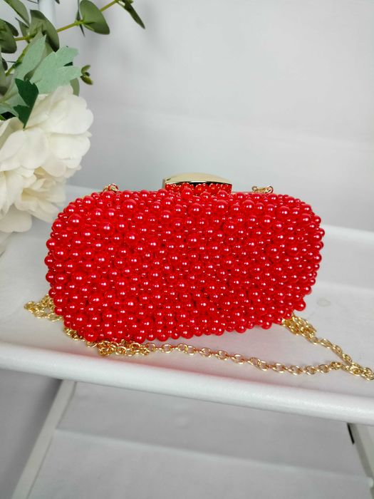 Nowa czerwona kopertówka damska z perłami perełkami glamur