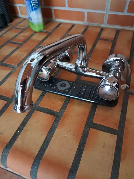 Torneira de cozinha semi nova