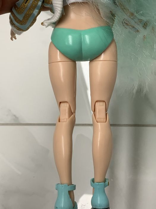 Lalka kolekcjonerska Rainbow high Daphne Minton mietowa turkusowa