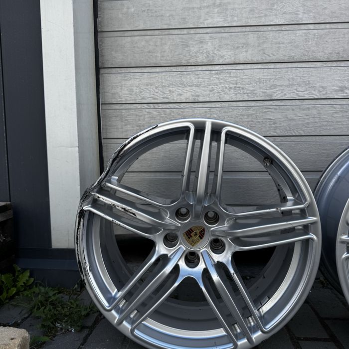 Продам дискі r19 5х112 Porsche Macan різноширокі 2020р 8.5j 19, 9j 19