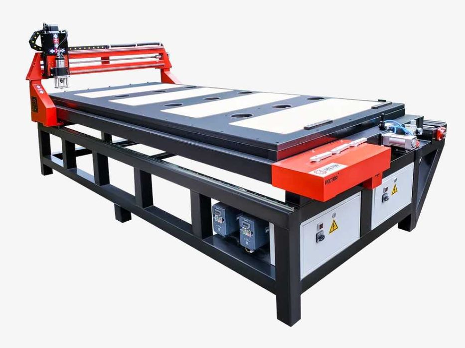 Фрезерний верстат з ЧПК Vector 2513FV.DOOR