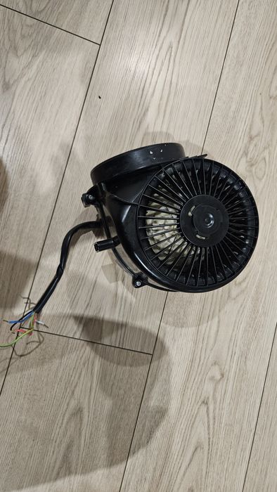 Silnik / wentylator okapu BEKO HNT62210B
