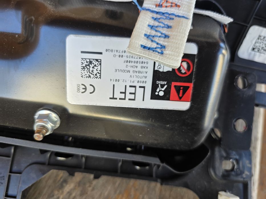 Подушка керма подушки ніг колін торпеда ремені tesla m3 model 3 тесла