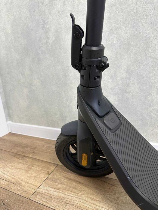 Електросамокат Seegway Ninebot E2 PRO