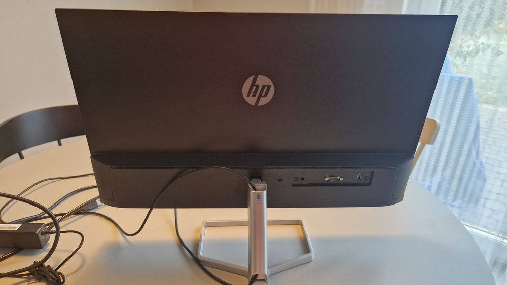 Monitor HP M24f 24″ – idealny stan, odbiór Murowana Goślina