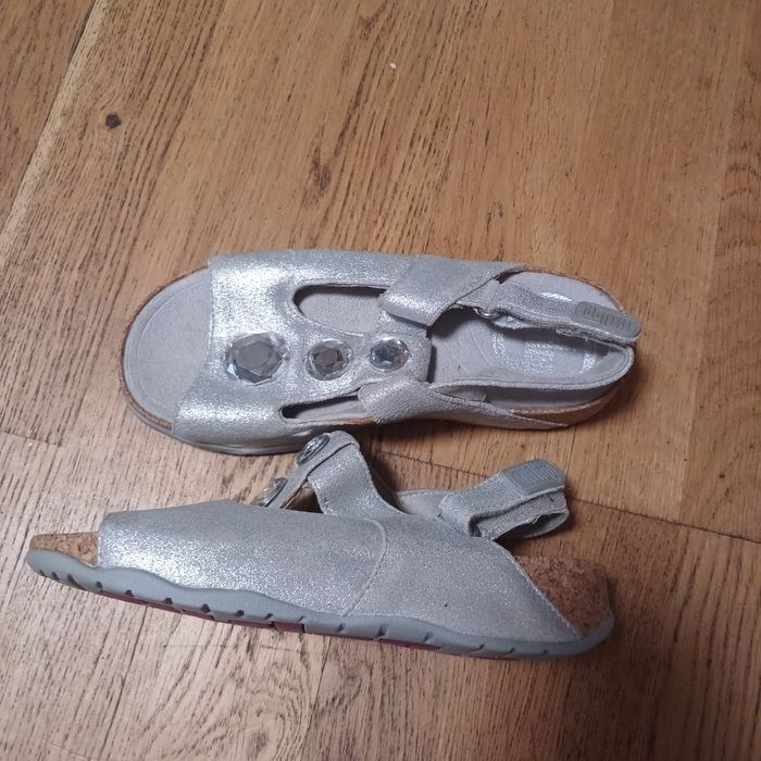 Сандали известного бренда fitflop