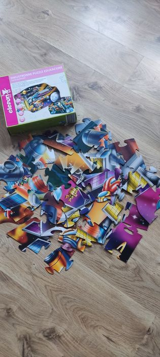 Dwustronne puzzle edukacyjne. Statek kosmiczny.