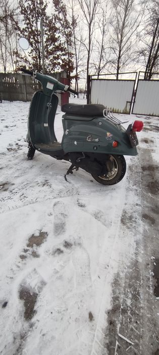 Продам скутер suzuki verde
