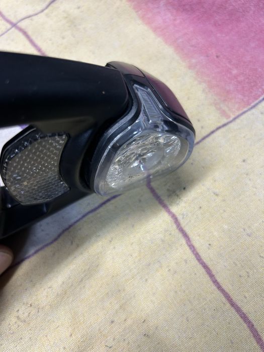 Lampka Batavus XDO zintegrowana