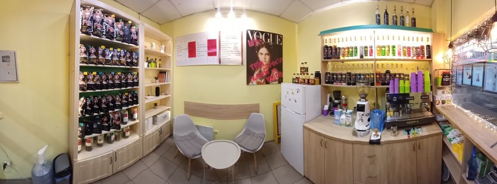 Кофейня, готовый бизнес со своим помещением.