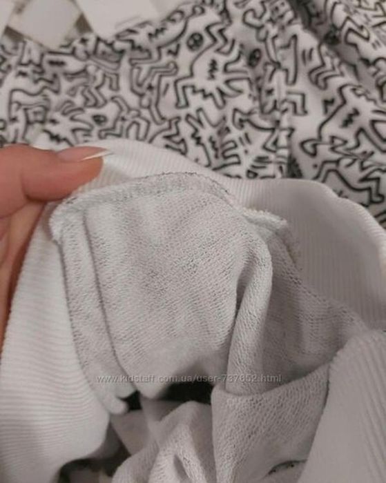 Спортивный костюм оверсайз reserved keith haring.