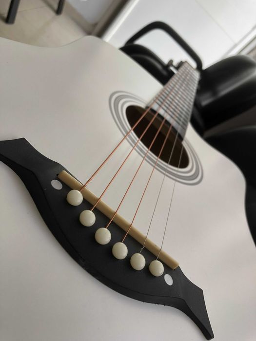 Violão Novo - 38 Polegadas, Capa, Correia, Paleta, capotraste, afinado