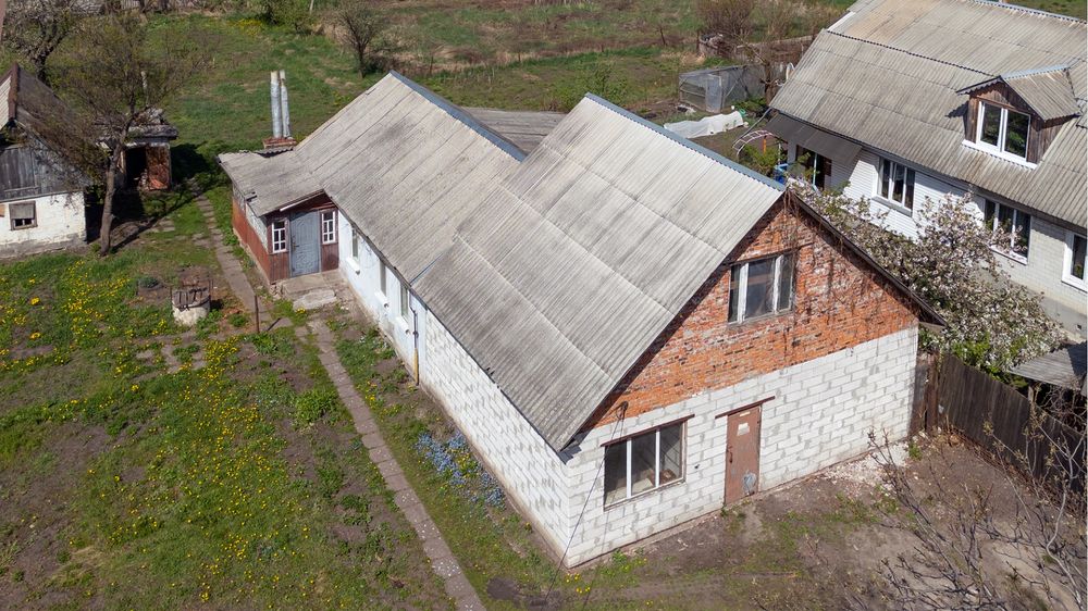 Продаж будинок 170 кв.м. ділянка 16 соток Олександрівка  Грушевського