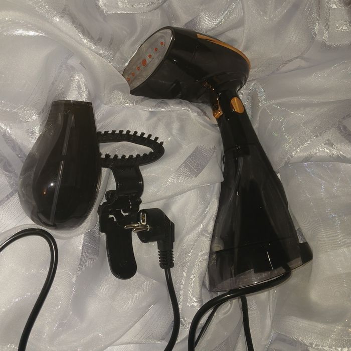 Срочно ПРОДАМ НОВЫЙ ручной отпариватель