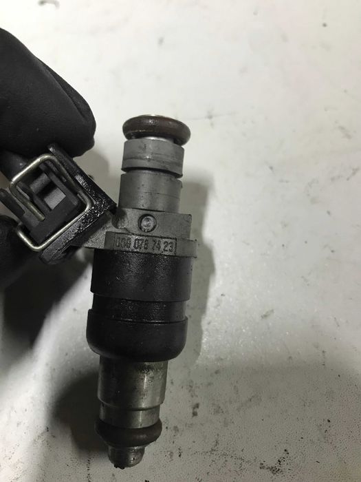 Форсунка Mercedes W124 W202 W210 Vito W638 1.8 2.0 2.3 БЕНЗИН.
