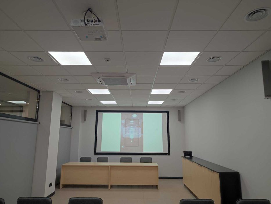 Аренда конференц-зала почасово