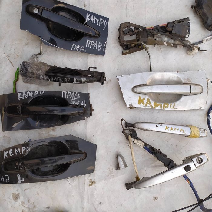 Ручка дверей замок дверей Toyota Camry 40 замок двери ручка двери