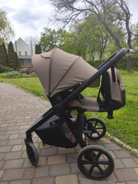 Дитяча коляска  Carrello Omega 2 в 1