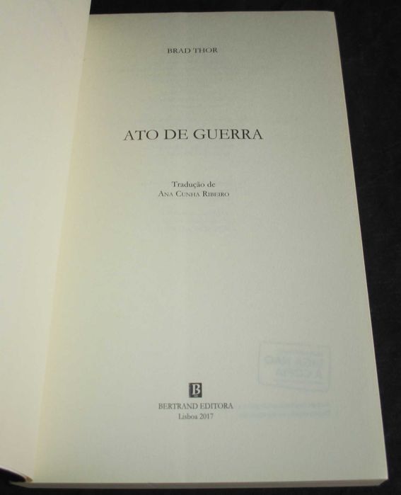 Livro Ato de Guerra Brad Thor