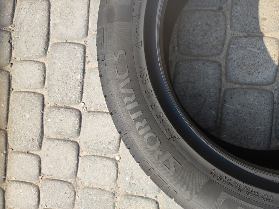 215.55.16 komplet opon letnich Vredestein