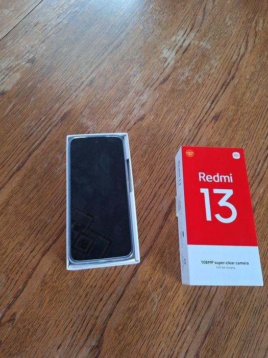 Смартфон Redmi 13