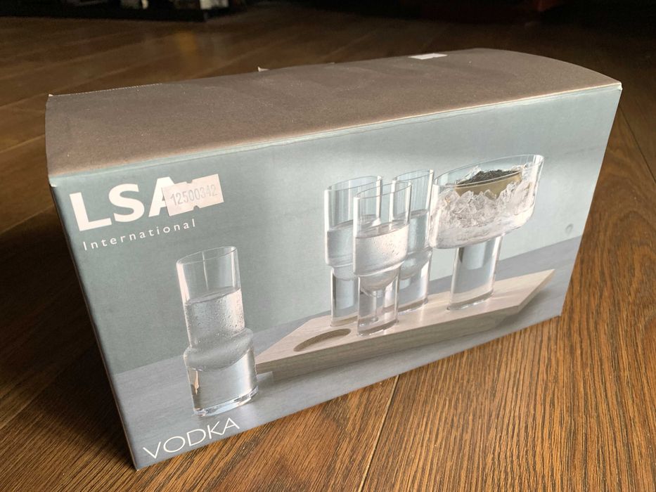 Сервировочный набор для водки