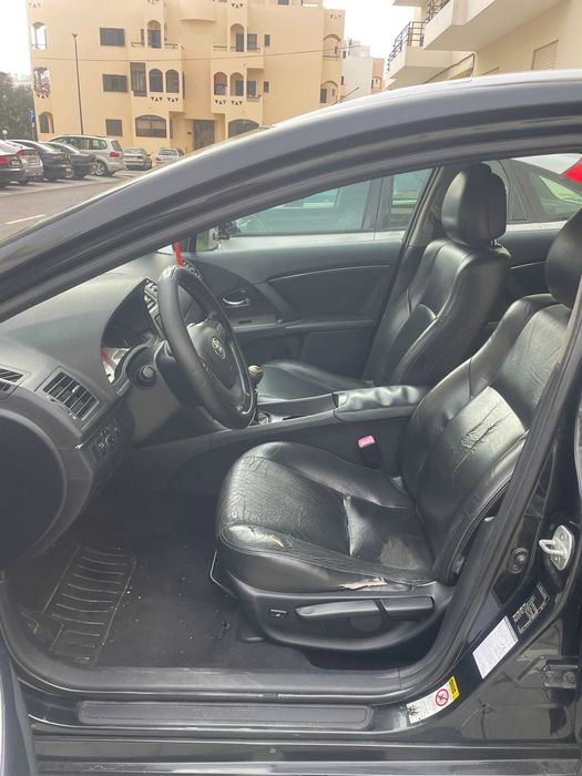 Carro usado, Toyota Avensis
