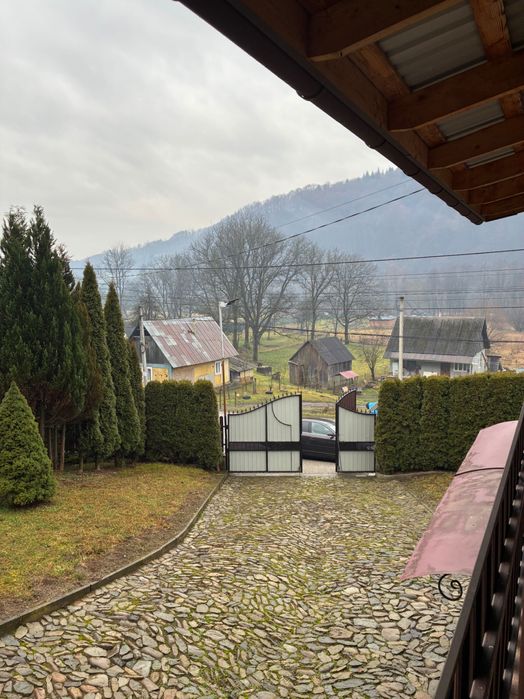 Продається затишний будинок у с. Нересниця, Тячівський район