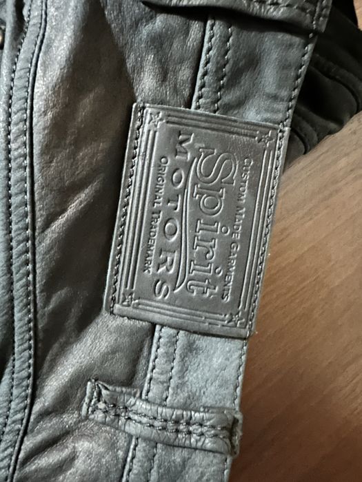 Жіночі шкіряні штани