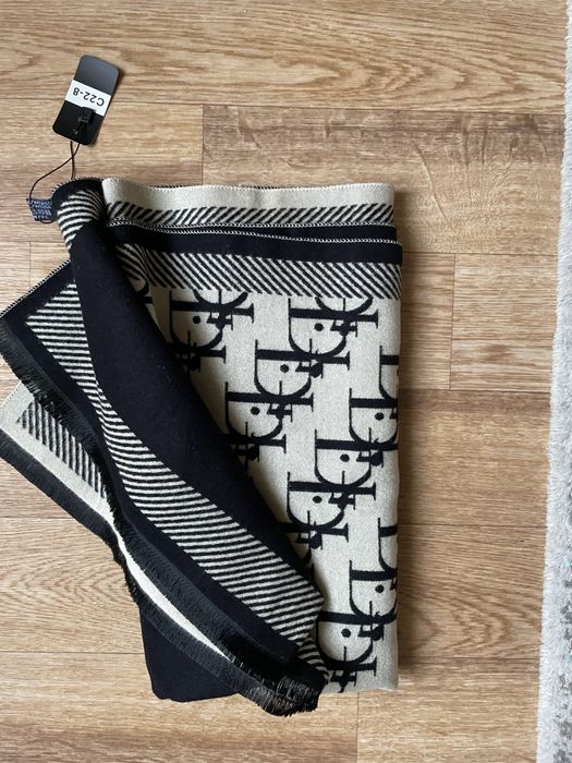 Шарф Regina Notte