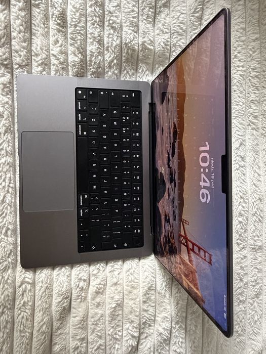 Macbook Pro 14” M1 Max 32gb Ram