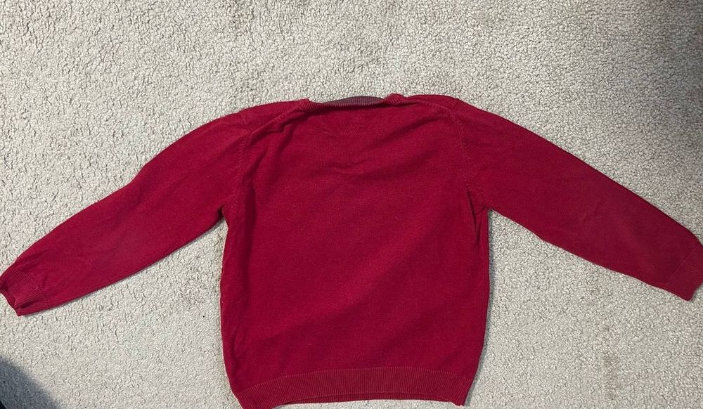 кофта Zara  реглан для хлопчика.Розмір 5/6 років на зріст 118см.