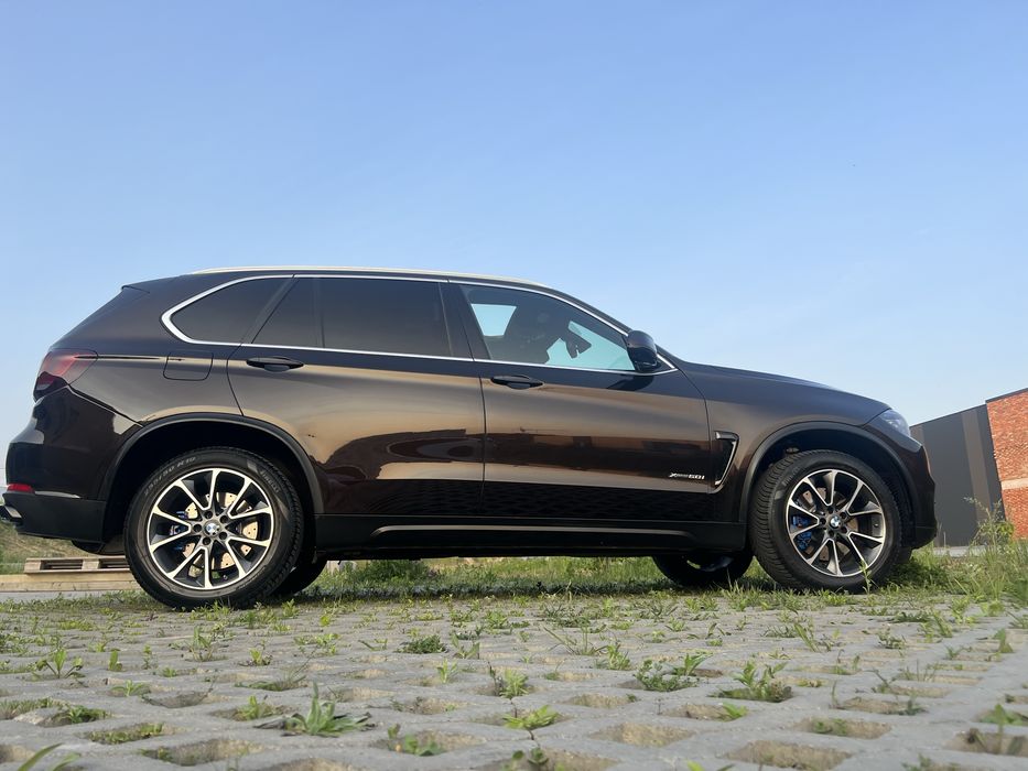 Продам BMW F15 2016 рік 4.4 бензин V8.