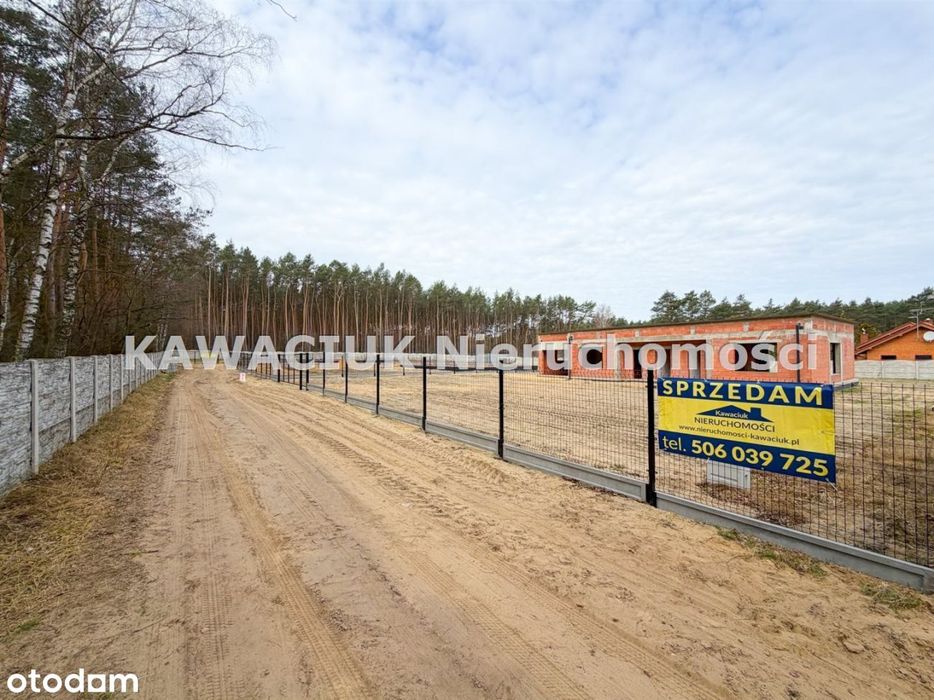 Działka budowlana przy lesie