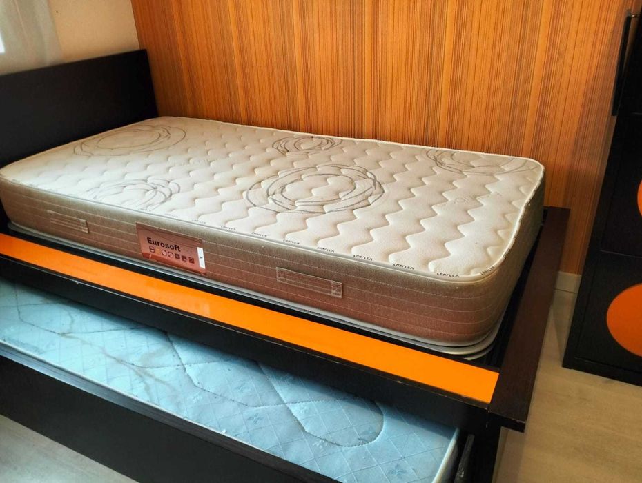 Cama gavetão moderna e com possibilidade de extensão para 2 camas