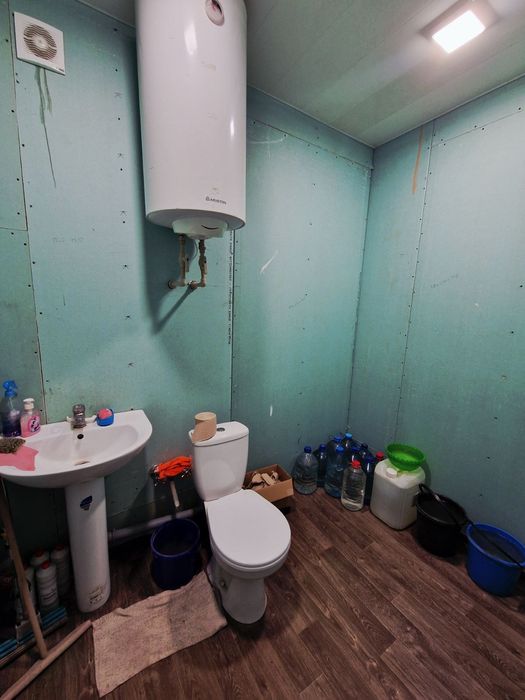 Верхівцеве. Продам 2 магазина. Без комісії. Розсрочка. Торг