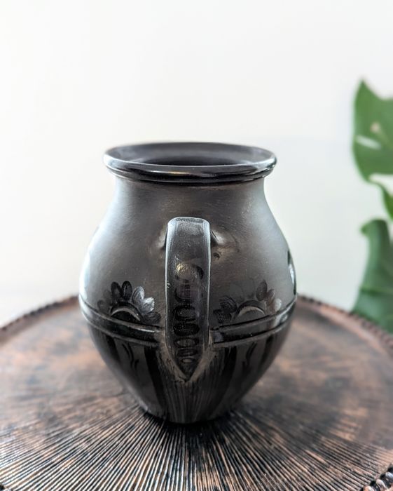Wazon czarna ceramika