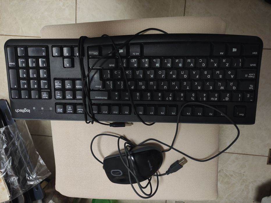 Logitech клавіатура+мишка