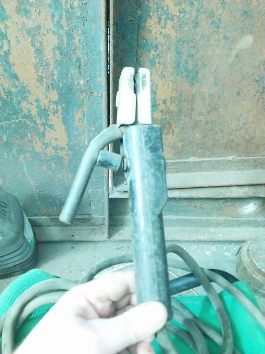 Продам кабель сварочний з тримачем електродів