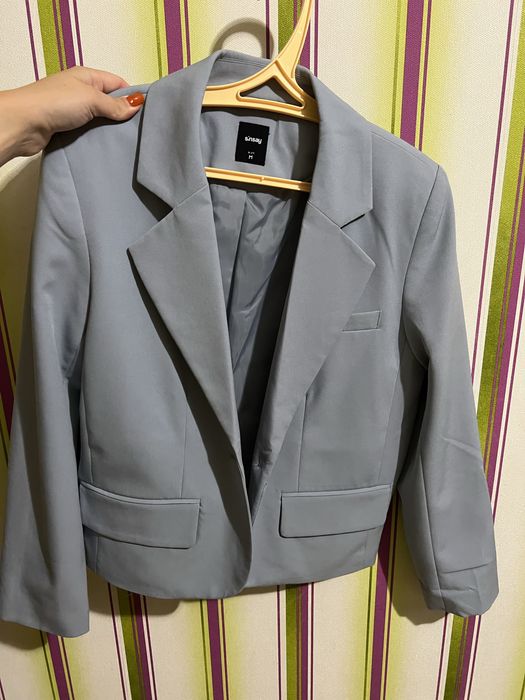 Жакет блакитний та беж в клітку М новий