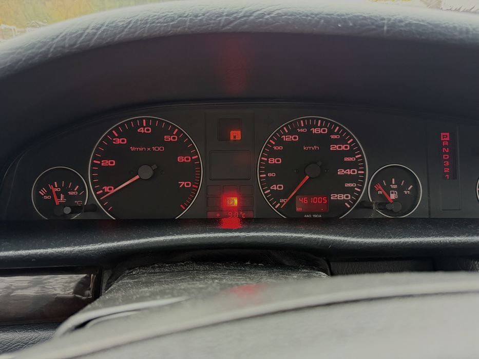 Audi A6 C4 2.6 газ/бензин