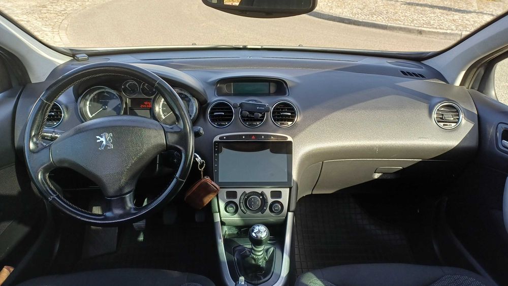 Peugeot 308 SW — fotografia 6