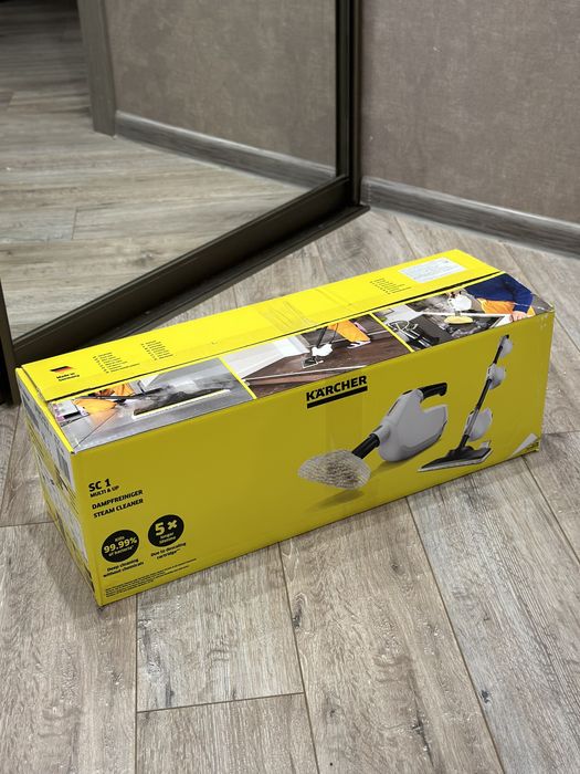Керхер пароочисник для клінінгу для прибирання  karcher SC-1 + парова праска швабра мийка для вікон пилесос