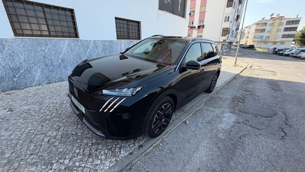 Peugeot 5008 Allure 7 Lugares Automático Híbrido