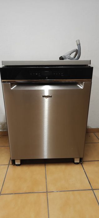 Zmywarka Whirlpool wolnostojąca 60 cm