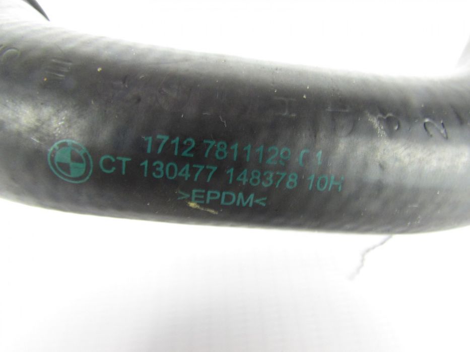 Tubo De Água Bmw 1 Ref: 17127811129.
