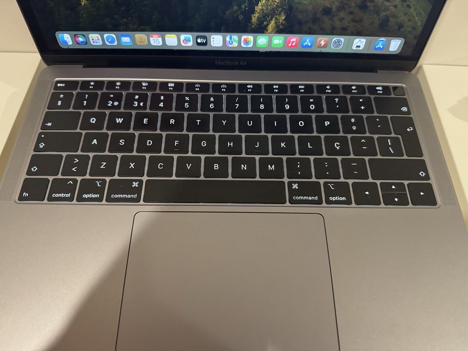 MacBook Air (retina, 13-inch,2019)