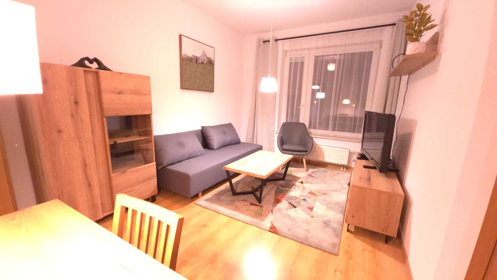 Ładne, przestronne dwupokojowe mieszkanie w znakomitej lokalizacji - Katowice-Brynów - Osiedle Ptasie - ul. Wróbli