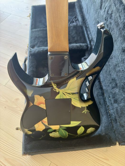 Ibanez JEM 77FP (1990) – Original com Case