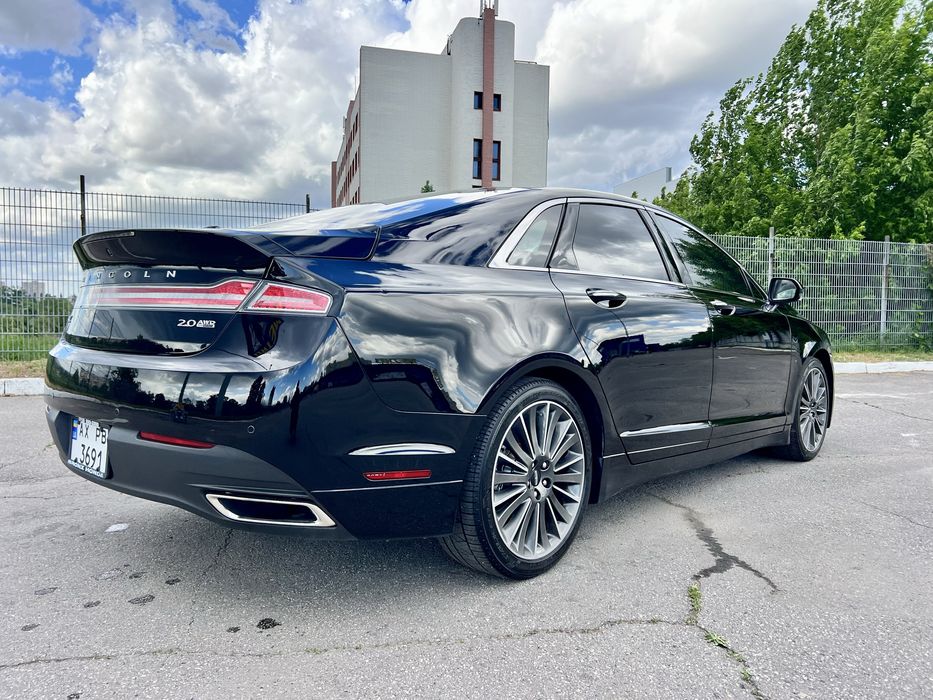 Продам Lincoln MKZ 2.0 EcoBoost AWD